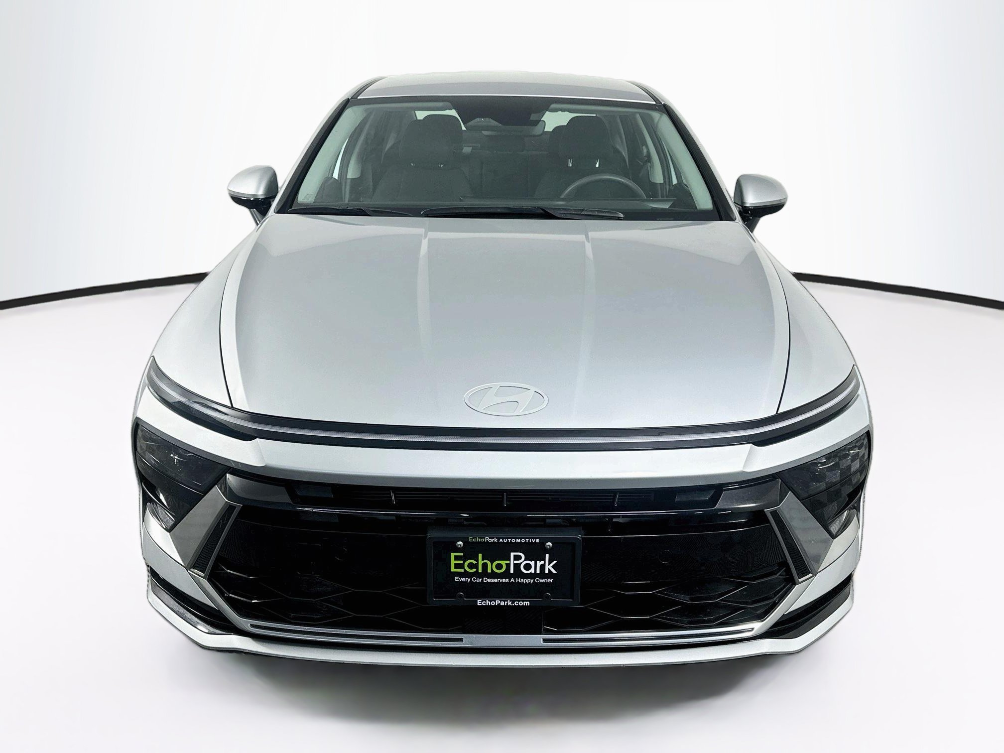Used 2025 Hyundai Sonata SEL FWD image 2