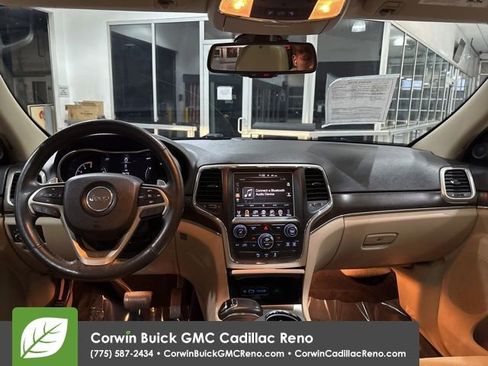 Used 2014 Jeep Grand Cherokee Limited w/ Luxury Group II image 29