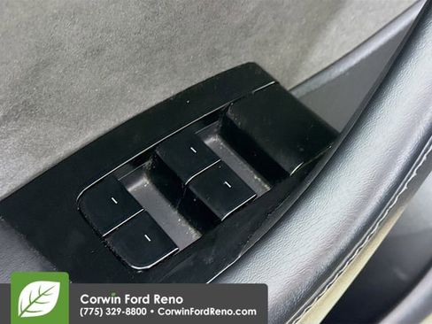 Used 2020 Tesla Model Y Long Range image 17