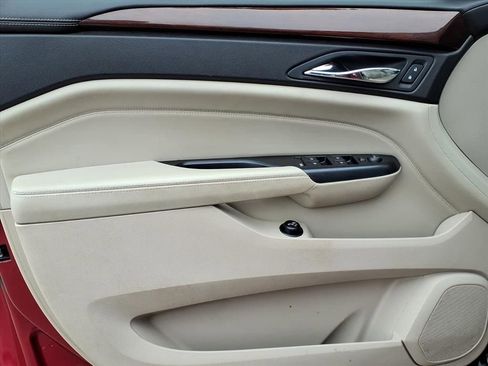Used 2013 Cadillac SRX Premium image 15