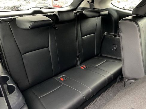 Certified 2025 Toyota Highlander XLE image 23