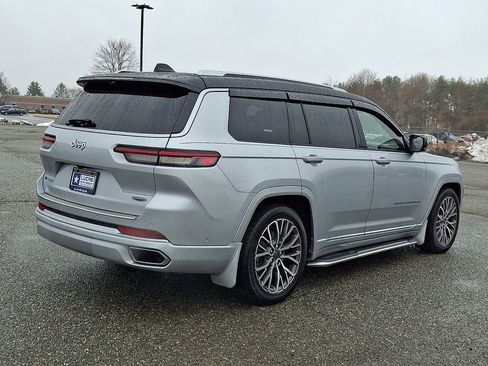 Used 2021 Jeep Grand Cherokee L Summit AWD/4WD image 12
