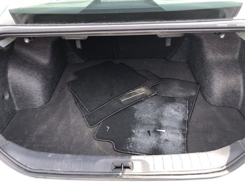 Used 2025 Nissan Altima 2.5 SV image 9