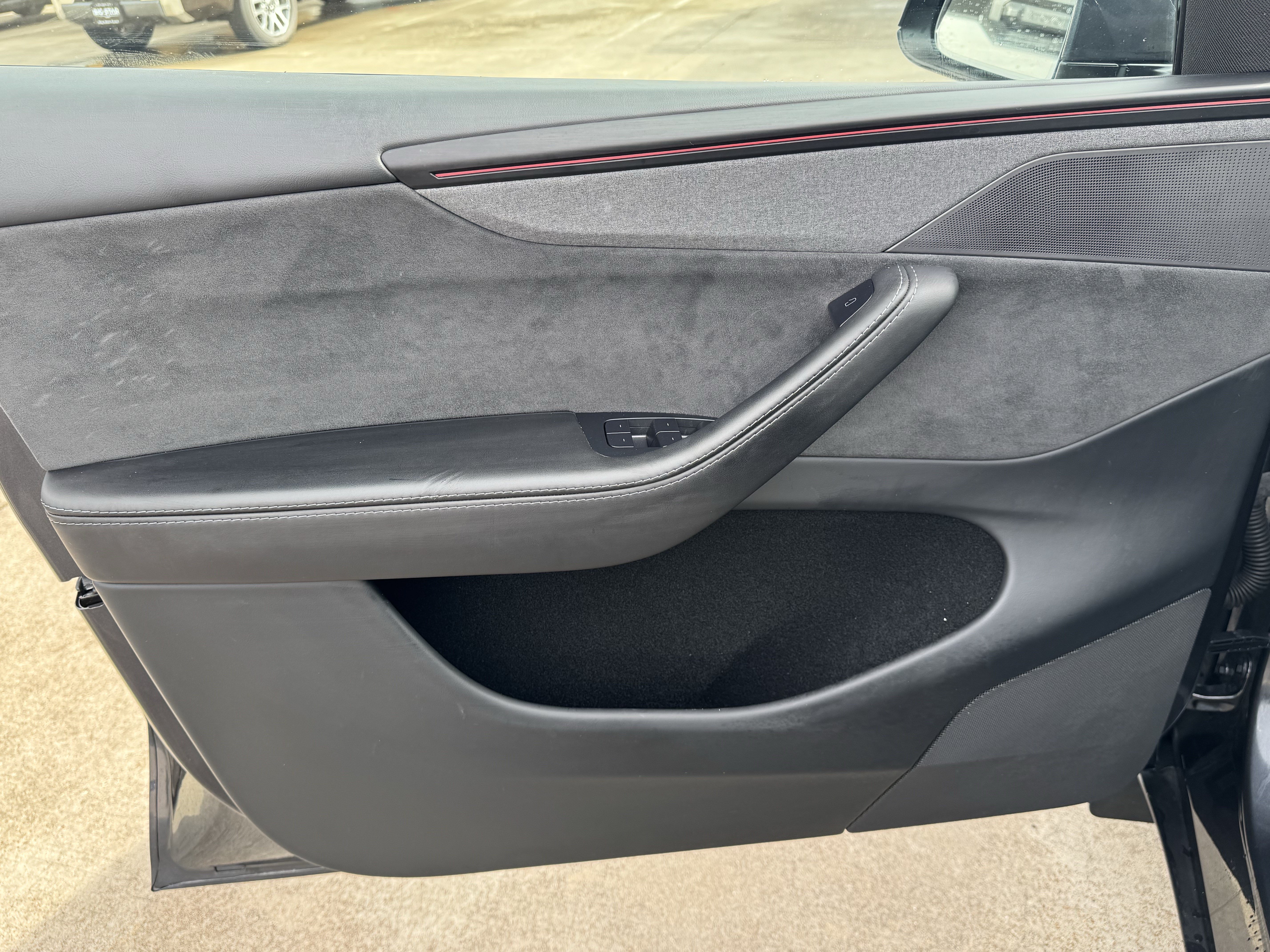 Used 2026 Tesla Model Y Long Range AWD/4WD image 11