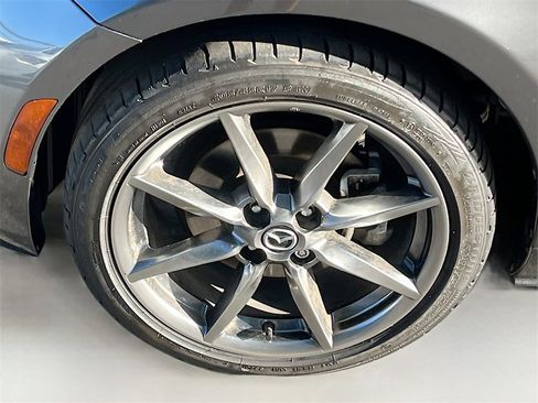 Used 2020 MAZDA MX-5 Miata RF Grand Touring image 26