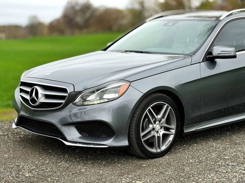 Used 2016 Mercedes-Benz E 350 4MATIC Wagon image 48