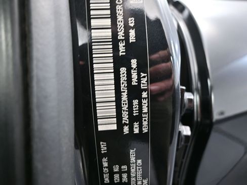 Used 2018 Alfa Romeo Giulia AWD image 50