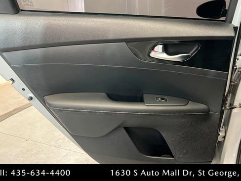 Used 2019 Kia Forte S w/ S Premium Package image 18