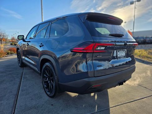 Used 2026 Toyota Grand Highlander XLE image 5