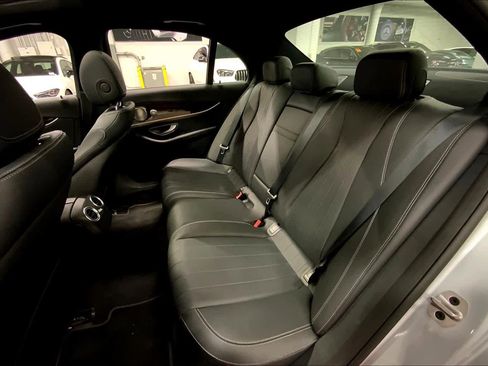 Certified 2022 Mercedes-Benz E 350 Sedan image 19