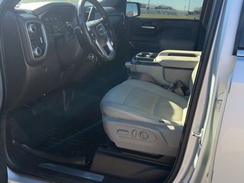 Used 2019 GMC Sierra 1500 SLE w/ SLE Value Package image 13