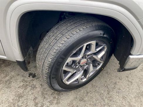 Used 2022 GMC Sierra 1500 SLT w/ SLT Premium Plus Package image 6