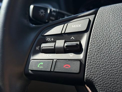 Used 2016 Hyundai Genesis 3.8 w/ Option Group 04 image 32