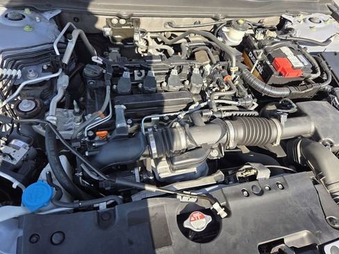 Used 2022 Honda Accord Sport image 19