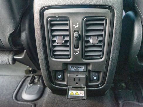 Used 2025 Dodge Durango R/T AWD/4WD image 31
