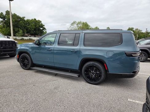 New 2026 Jeep Grand Wagoneer L Limited AWD/4WD image 10