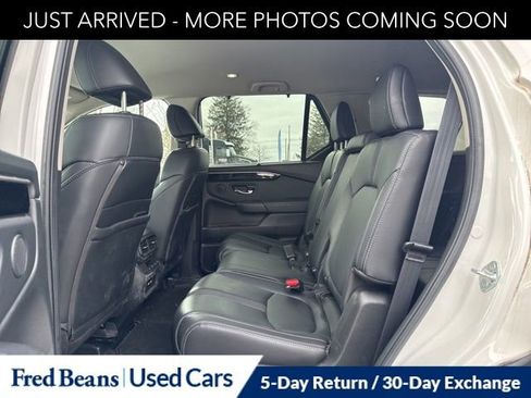 Used 2023 Honda Pilot EX-L image 12