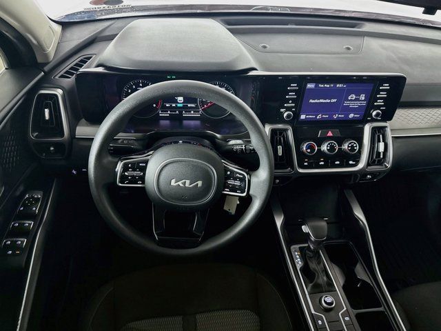 Used 2022 Kia Sorento LX FWD image 25
