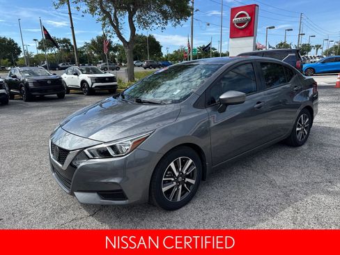 Certified 2021 Nissan Versa SV FWD image 2
