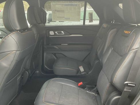 Used 2026 Ford Explorer Tremor w/ Tremor Ultimate Package image 33