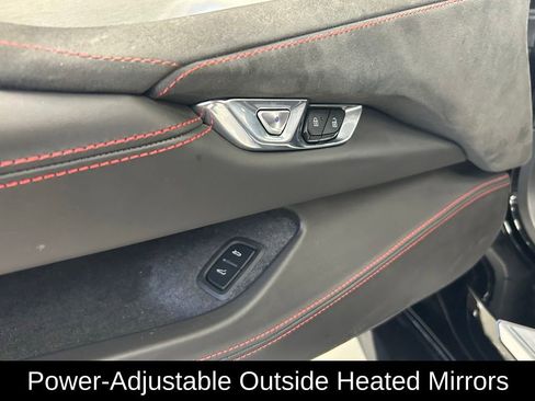 Used 2023 Chevrolet Corvette Z06 RWD image 12