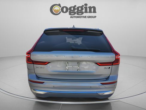 Used 2022 Volvo XC60 B6 Inscription w/ Advanced Package image 4