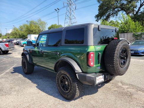 Certified 2023 Ford Bronco Wildtrak image 6