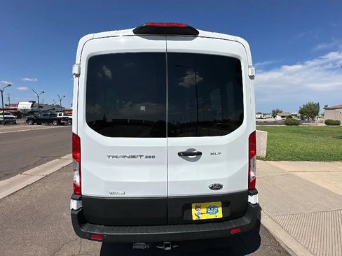 Used 2022 Ford Transit 350 XLT RWD image 3