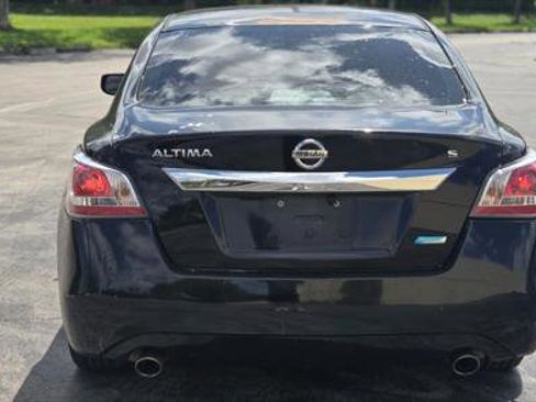 Used 2014 Nissan Altima 2.5 S image 4