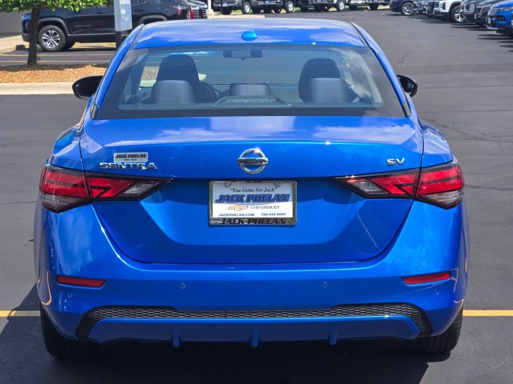 Used 2023 Nissan Sentra SV FWD image 12