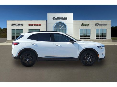 Used 2023 Buick Envision Essence w/ Technology Package I image 2