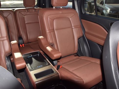 New 2026 Lincoln Aviator Reserve image 23