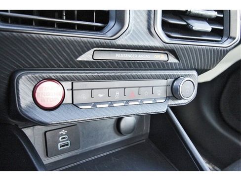 Used 2025 Ford Mustang Coupe image 24