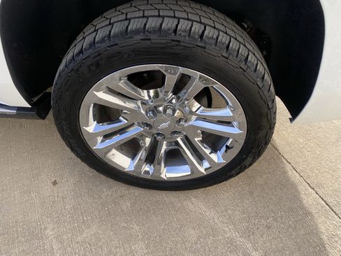 Used 2020 Chevrolet Tahoe Premier w/ Premier Plus Edition image 7