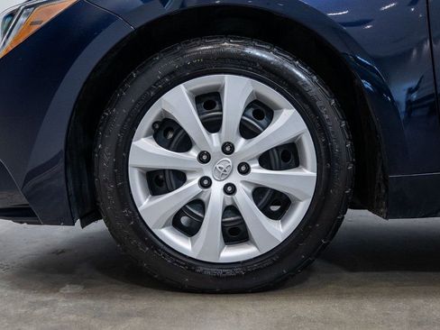 Used 2024 Toyota Corolla LE image 7