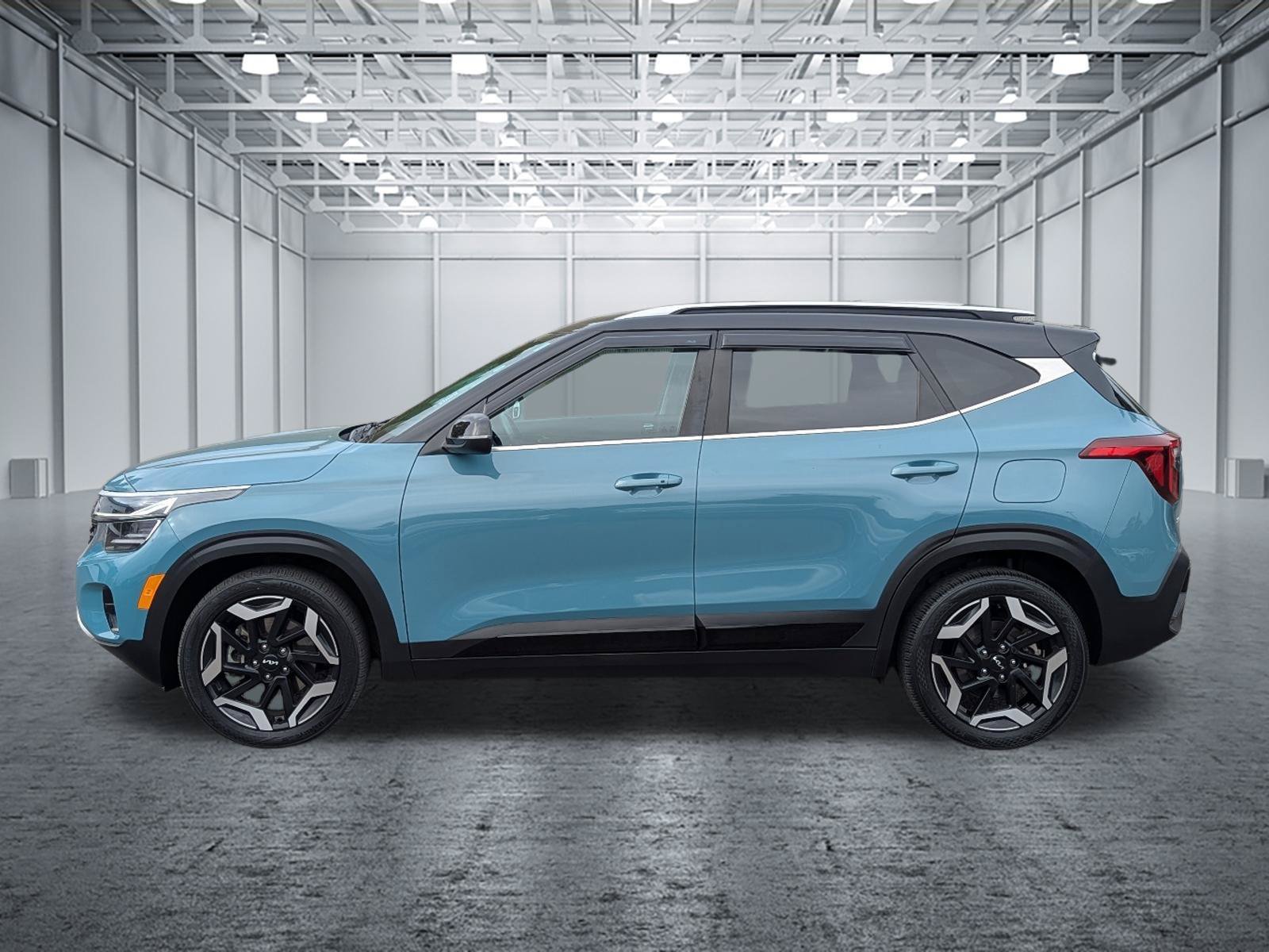 Used 2024 Kia Seltos SX AWD/4WD image 2