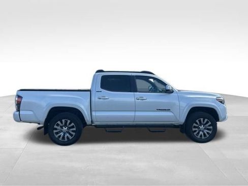 Used 2023 Toyota Tacoma Limited image 7