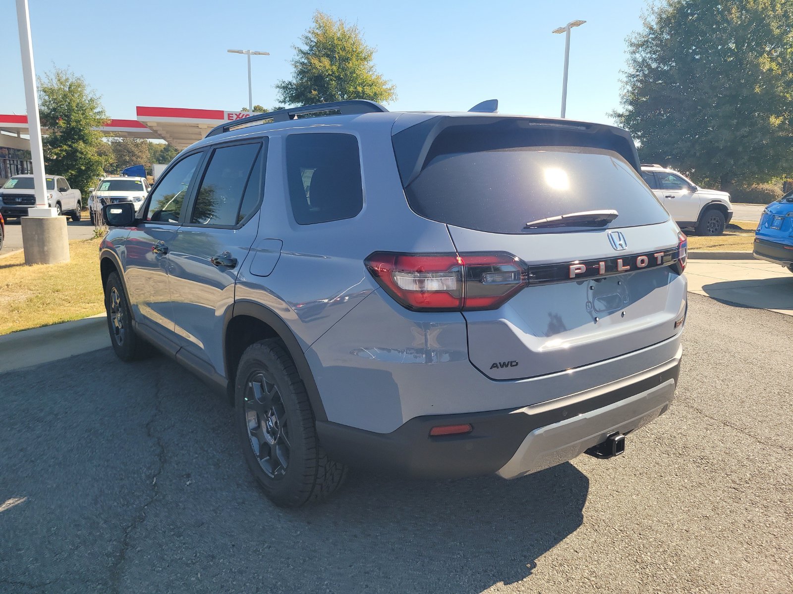 New 2026 Honda Pilot TrailSport image 5