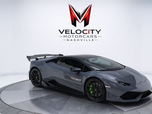 Used 2017 Lamborghini Huracan LP 610-4 AWD/4WD image 12