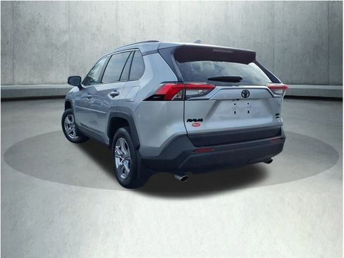 Certified 2022 Toyota RAV4 XLE image 26