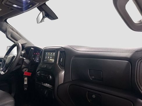 Used 2019 Chevrolet Silverado 1500 Custom Trail Boss w/ Custom Convenience Package AWD/4WD image 22