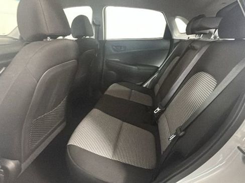 Used 2021 Hyundai Kona SE AWD/4WD image 25