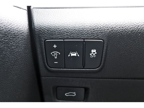 Used 2023 Kia K5 GT-Line image 23