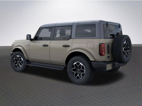 New 2026 Ford Bronco Outer Banks AWD/4WD image 4