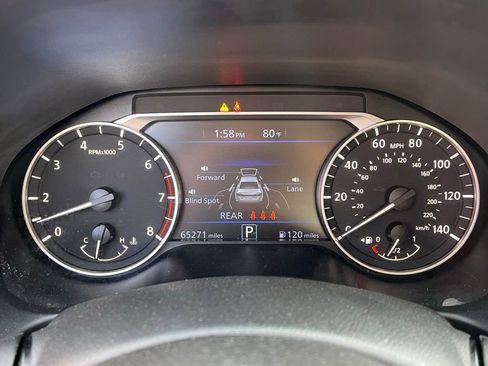 Used 2023 Nissan Altima 2.5 SV image 12