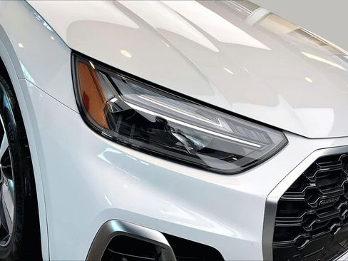Certified 2023 Audi Q5 2.0T Premium Plus w/ Premium Plus Package AWD/4WD image 27