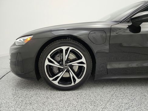 Used 2024 Audi e-tron GT Premium Plus image 16