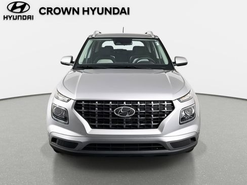 Certified 2023 Hyundai Venue SEL w/ Cargo Package image 2