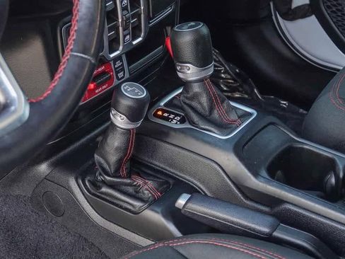 Used 2021 Jeep Wrangler Unlimited Rubicon image 18