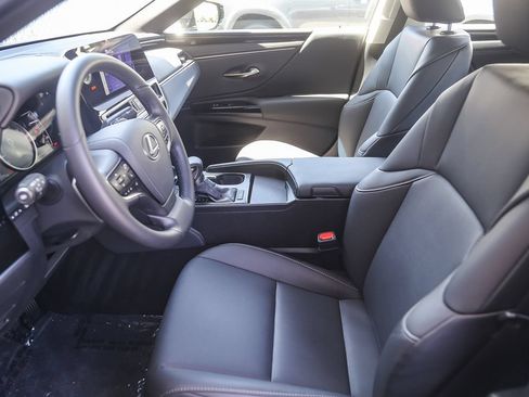 Used 2025 Lexus ES 350 FWD image 14